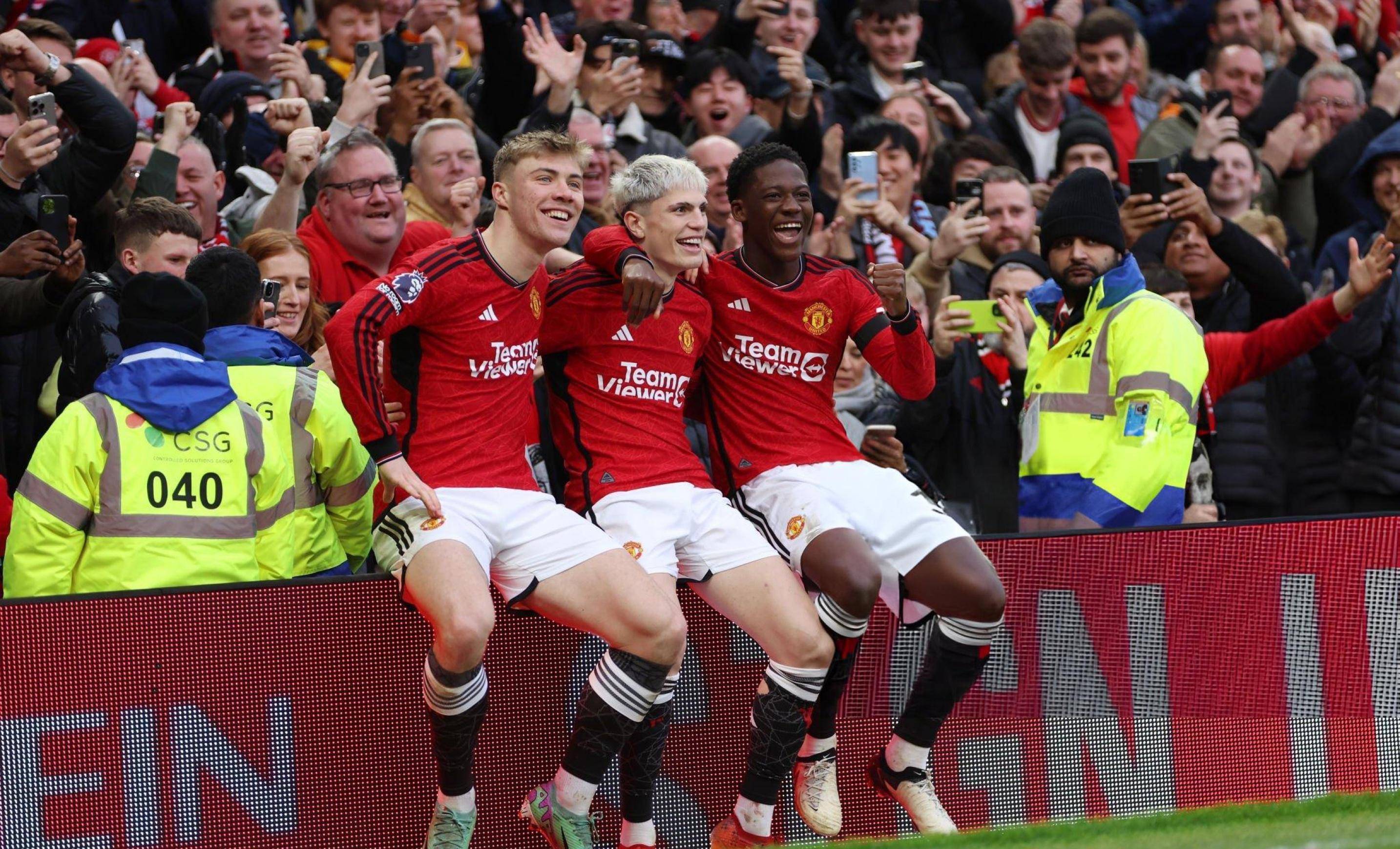 曼联悲剧出局，惊艳表现无缘晋级的简单介绍