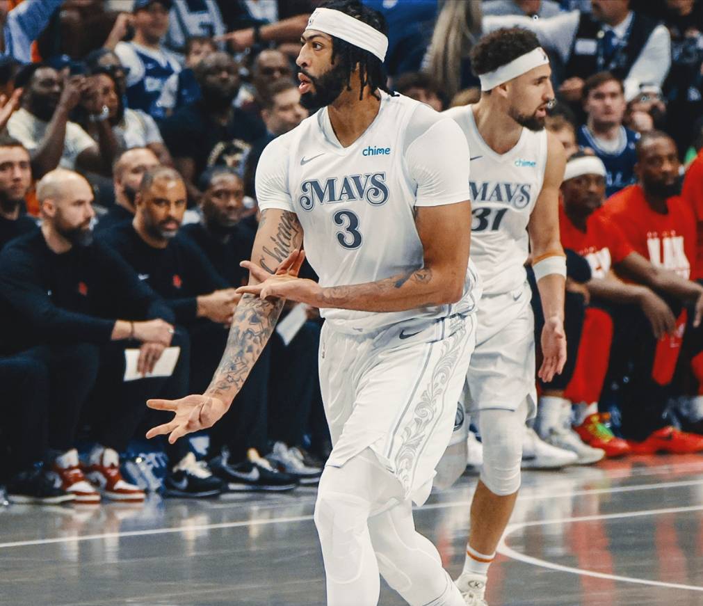 浓眉哥连续七场比赛得分超过战术调整，老鹰挑战极限！